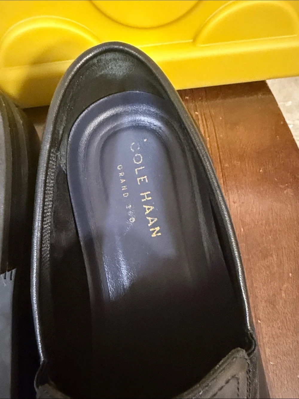 Cole Haan Black Leather Slip-On Loafers — Men’s Dress Casual Size 11